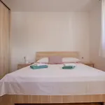 Plava Adria Podstrana