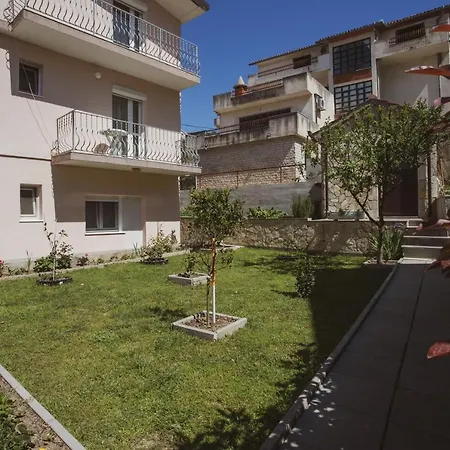 Plava Adria Appartement Podstrana