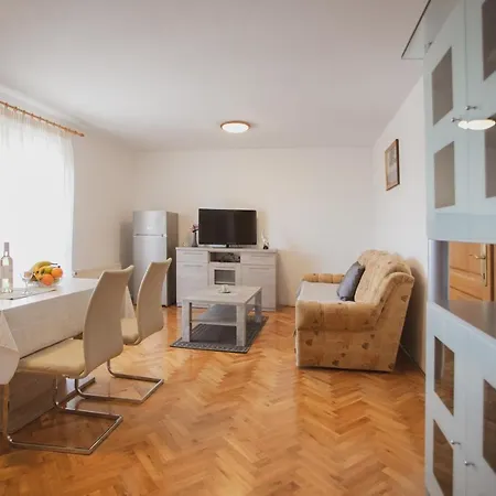 Plava Adria Podstrana شقة *